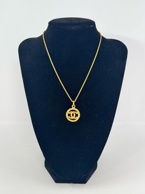 Authentic CHANEL Gold-Tone Vintage CC Pendant Necklace